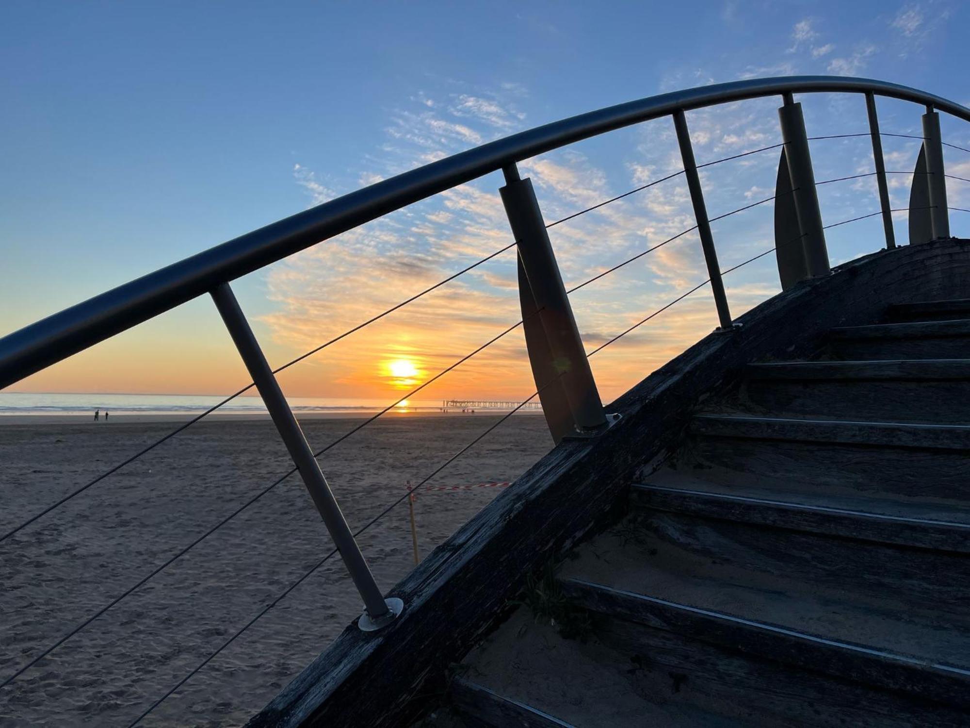 La Dune, Proche Rue Pietonne Et Plage Saint-Jean-de-Monts Bagian luar foto